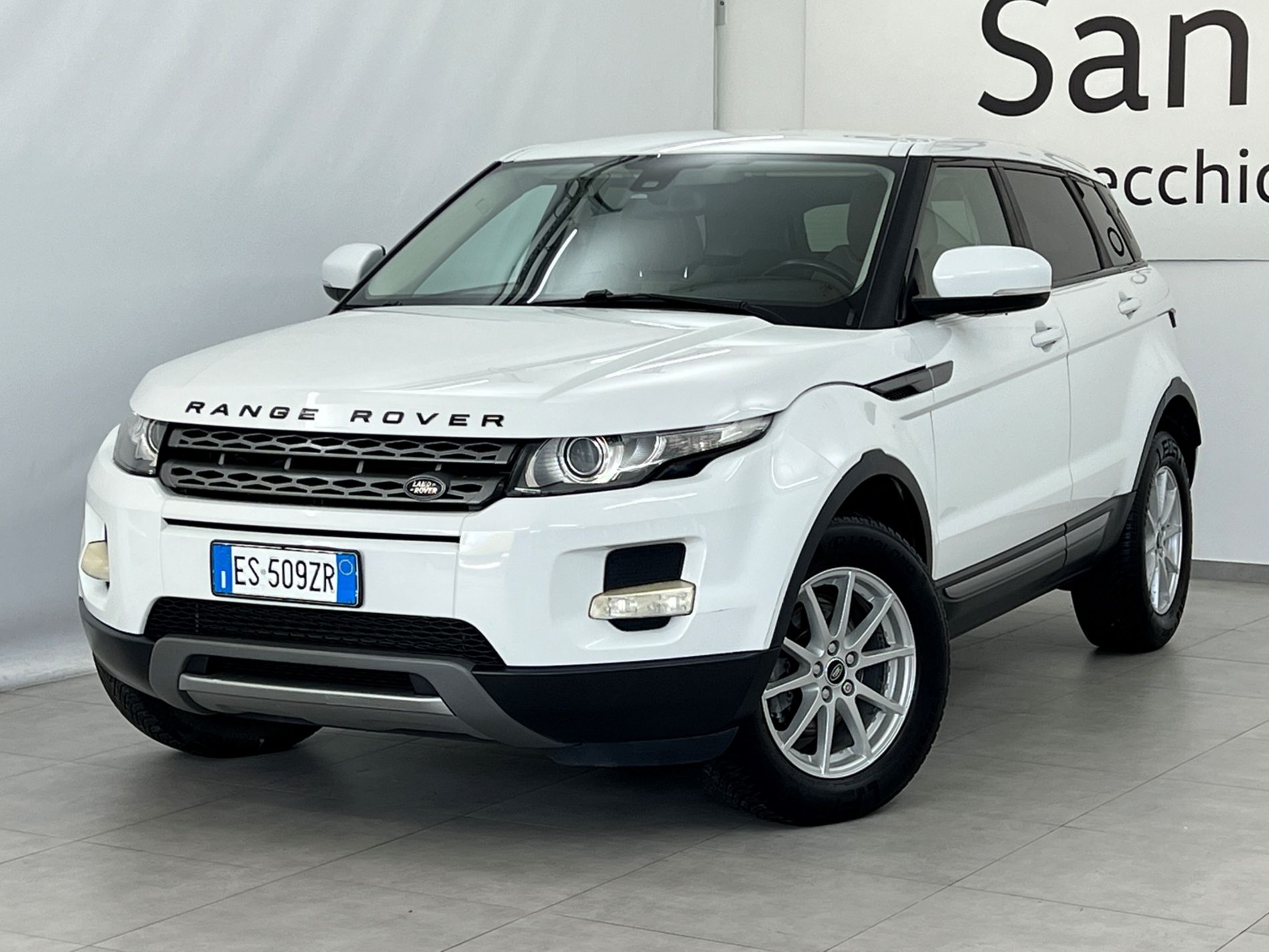Range Rover Evoque 5p 2.2 td4 Pure 150cv - Autosani